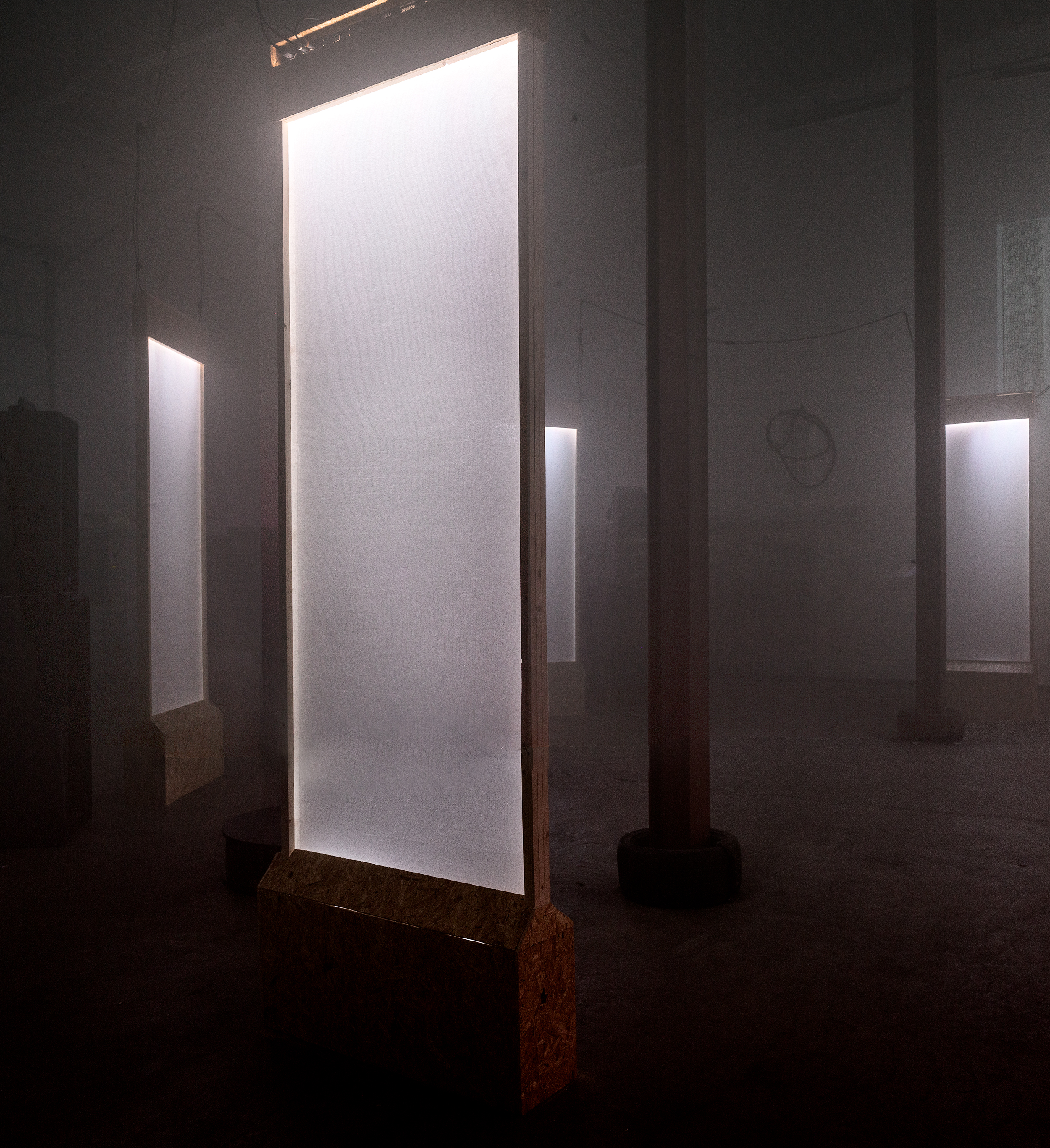 Clava Art Six Surfaces in a Circle