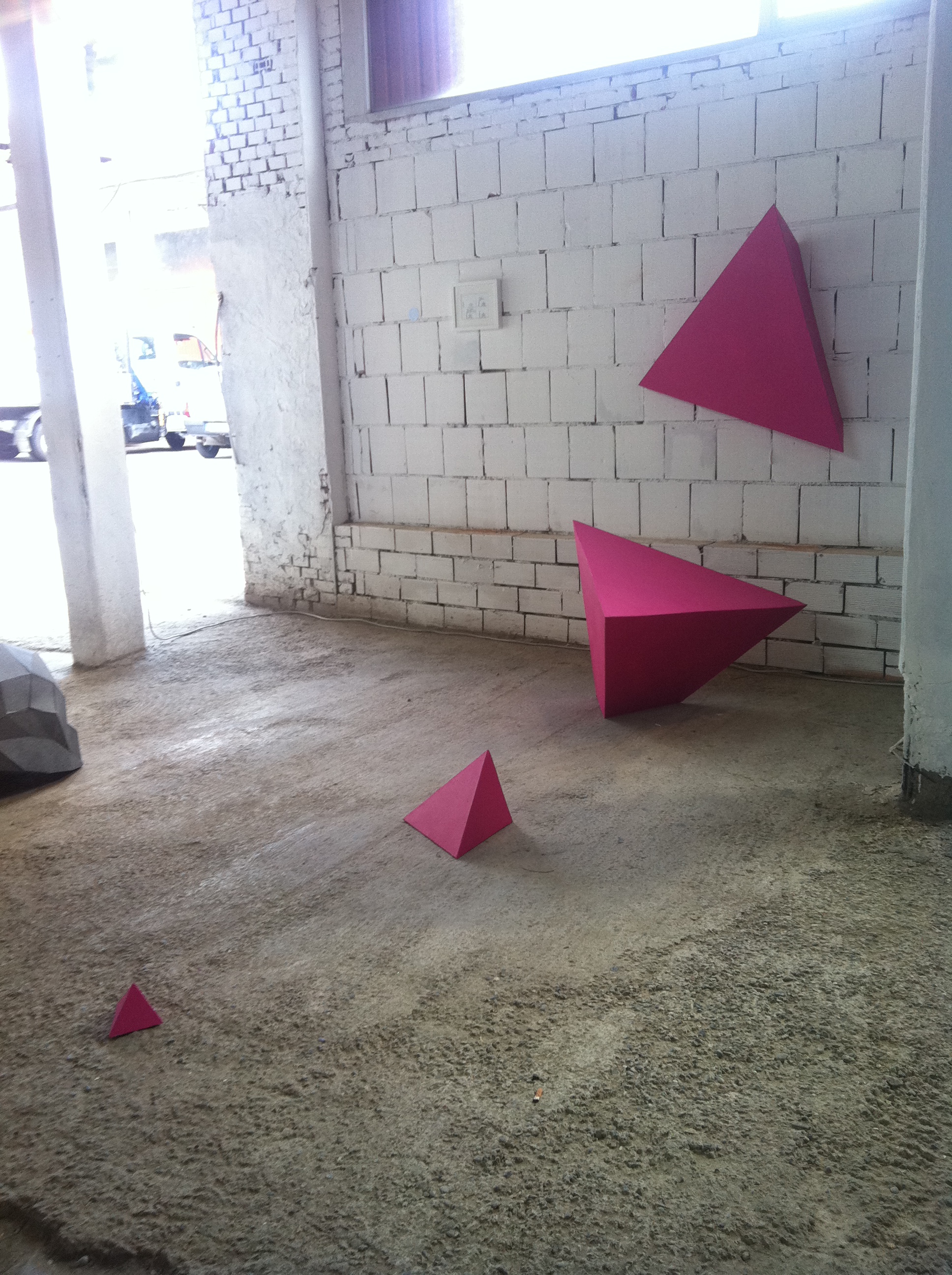 Clava Art Tetrahedron